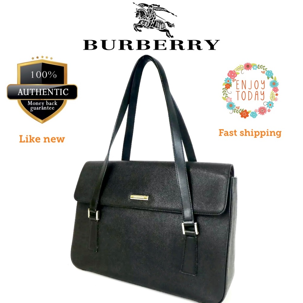 🌻💯 Burberry shoulder bag leather black like new